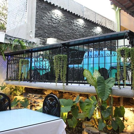Hotel Villa Antigua San Salvador Ngoại thất bức ảnh