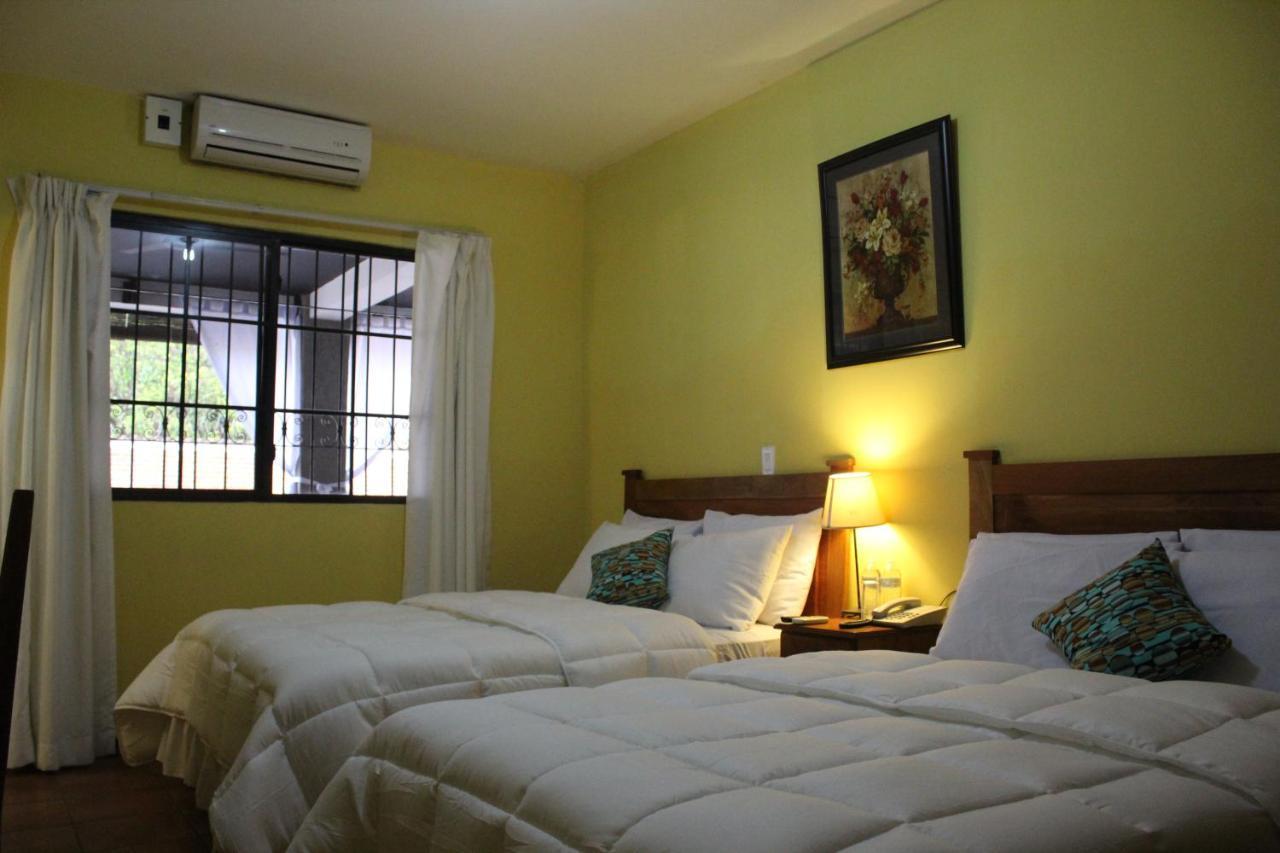 Hotel Villa Antigua San Salvador Ngoại thất bức ảnh