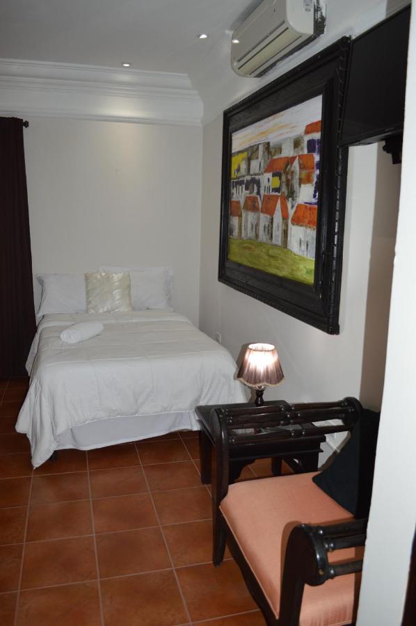Hotel Villa Antigua San Salvador Ngoại thất bức ảnh